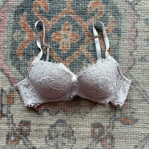 Victoria's Secret Lace Underwire Bra - Cream